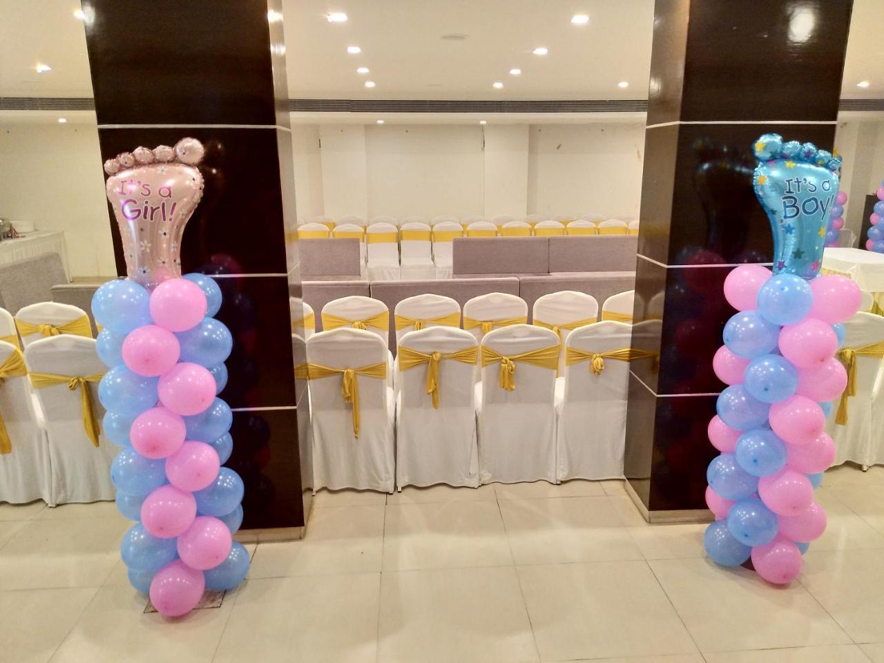 Veronica Hotel Вадодара Екстер'єр фото